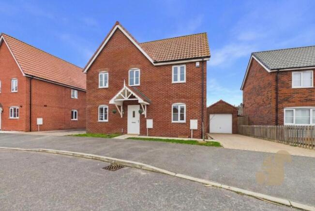 4-bed house on Grace Farrant Road, Great Cornard, CO10, £375,000