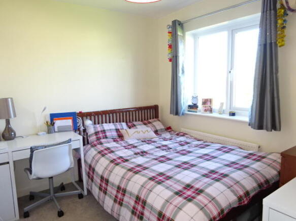 REAR BED 3