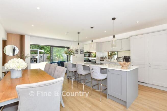 Kitchen/Dining Room