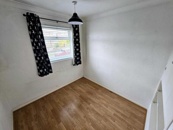 3 bed Semi-Detached for sale Image 9