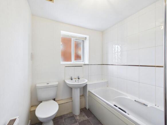 1 bed Apartment for sale Image 4