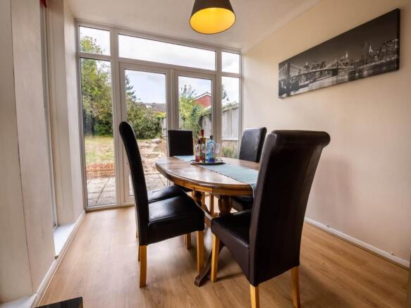 56_Hillside_Avenue_C