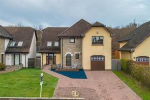 136, William Fitzgerald Way, Dundee DD4 9FB
