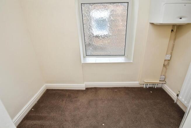 2 bed Terraced for sale Image 7