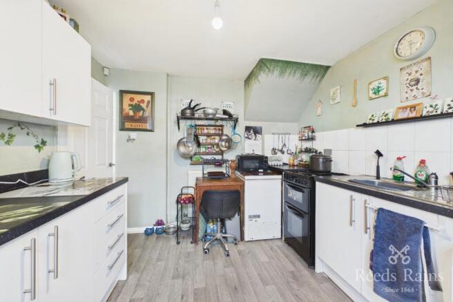 Sydenham Avenue, Rhyl, Denbighshire, LL18 photo 4