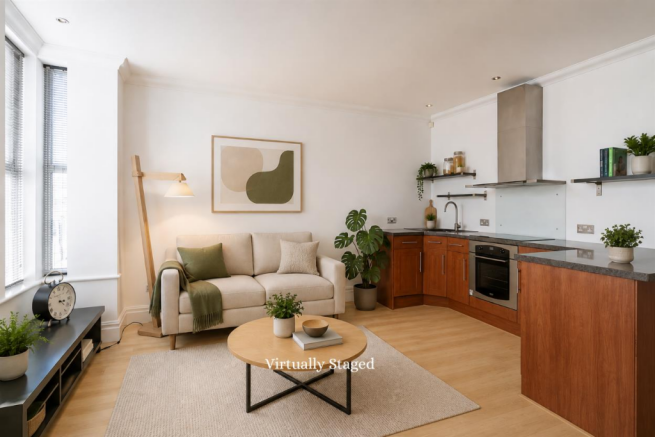 2 bed House for sale Image 5