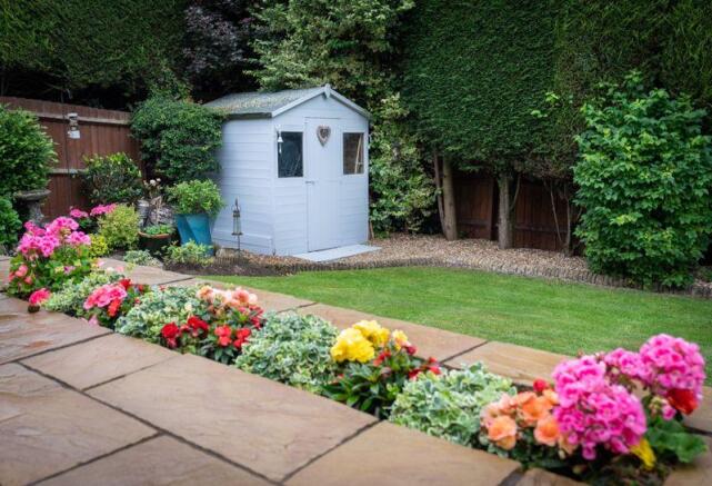 GARDEN
