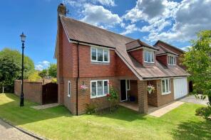 Wordsworth, Bloor Close, Horsham RH12 5EX