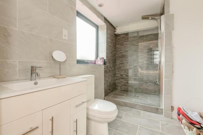 Ensuite Shower Room