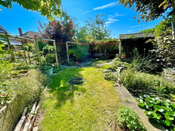 24 Park Drive Rea...