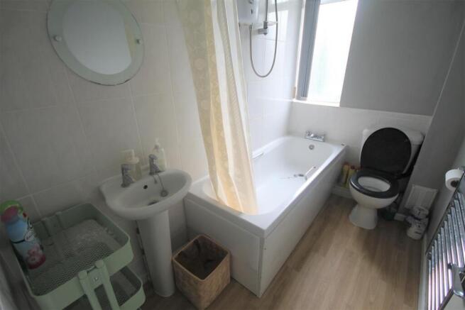 Bathroom.JPG