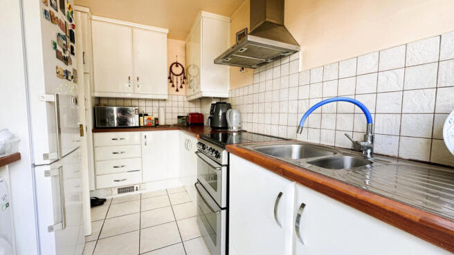 3 bed Detached for sale Image 5