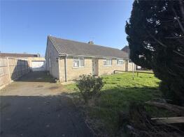 11, Highfield Way, Somerton TA11 6SG