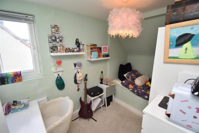 Bedroom 3.JPG