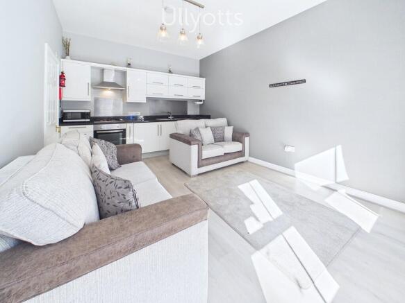 Open Plan Lounge/...