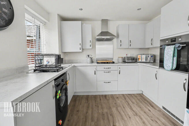 3 bed Detached for sale Image 6