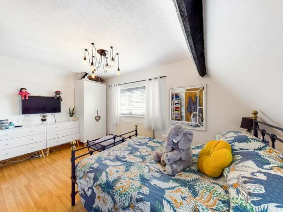 Bedroom 2 (Double)