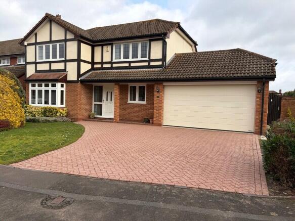 18 Grandborough f...