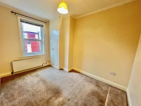 2 bed Terraced for sale Image 4