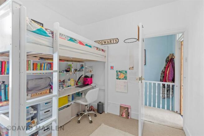 Bedroom (2).jpg