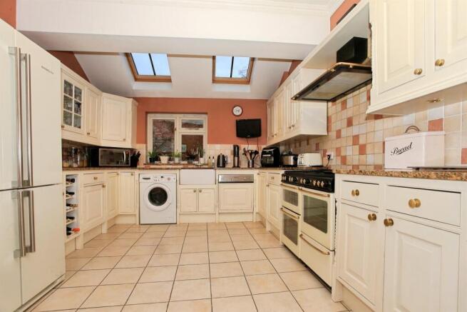 Kitchen/Breakfast Room