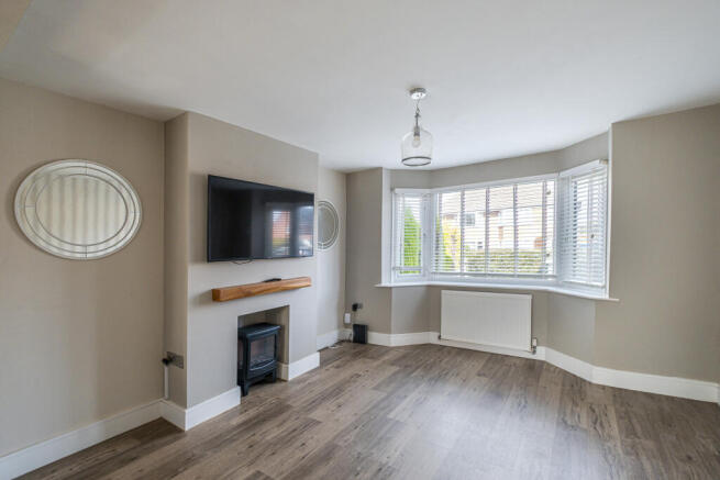 32 Barry Road, Brimington, Chesterfield, Derbyshire S43 1PX photo 4