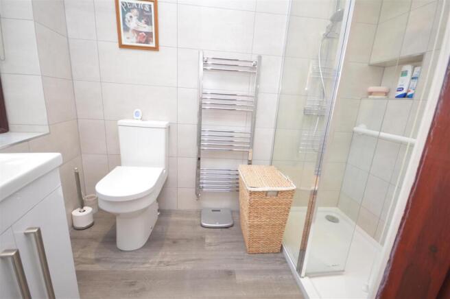 3 bed Terraced for sale Image 10