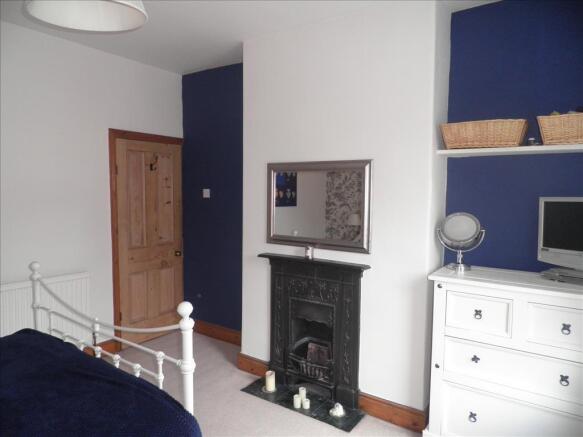 Photo 8