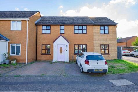 Isle Bridge Road, Outwell, Wisbech, Norfolk, PE14 8RB