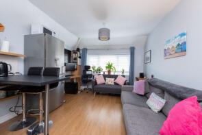 Flat 5, 51, York Road, Farnborough GU14 6NG