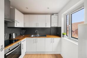 12, Cotts Close, London W7 1PS