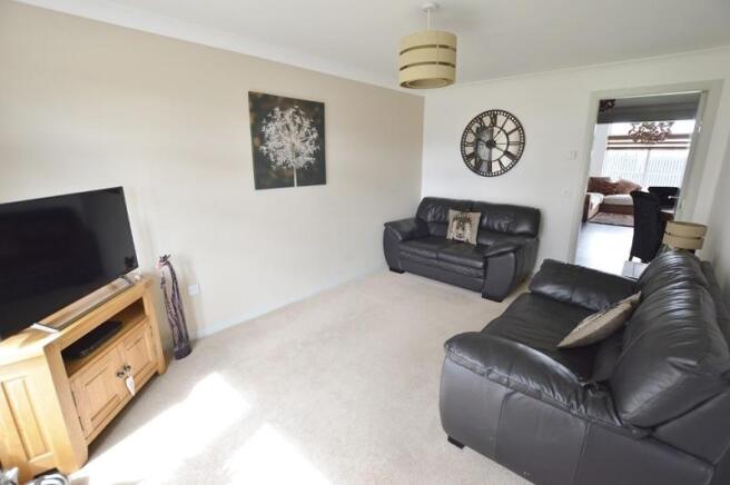 Lounge 2