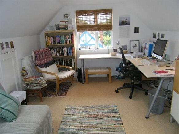 Photo 11