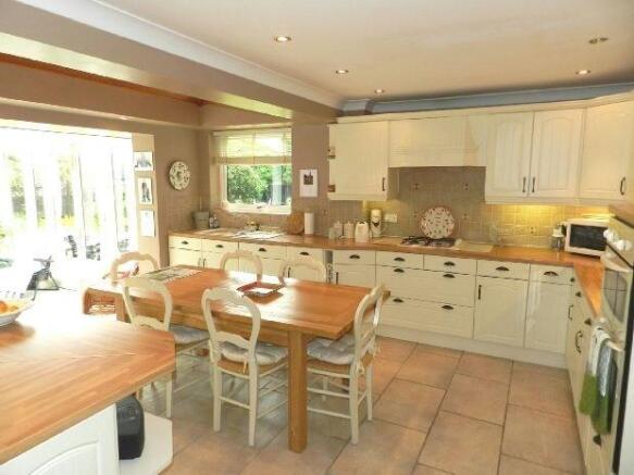 Dining Kitchen