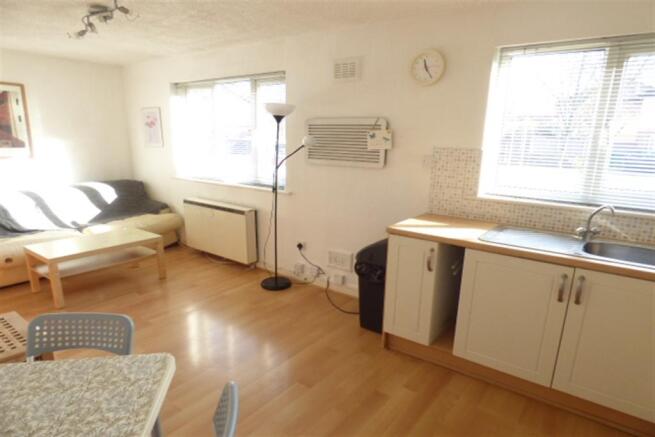 Living Room Kitchen 