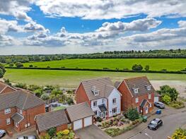 4, Terry Gardens, Ipswich IP5 2EP