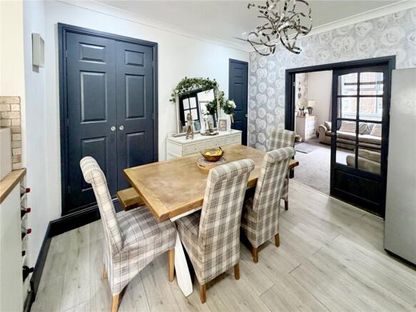 4 bed End of Terrace for sale Image 7