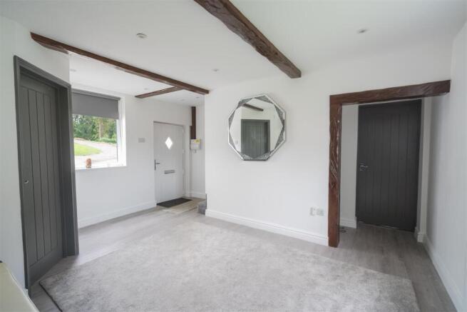 4 bed Detached for sale Image 5