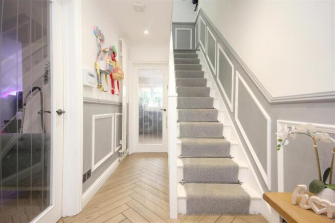 Hallway.JPG