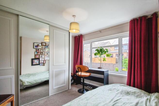 3 bed Semi-Detached for sale Image 9