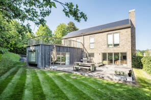 33, Eversley Gardens, Winchester SO23 7GQ