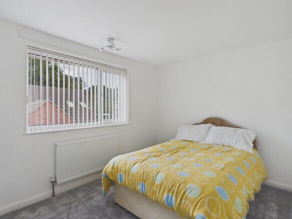 3 bed Semi-Detached for sale Image 11