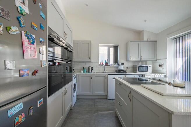 22 Church Road-05