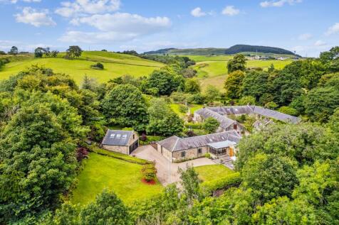 Crossburn Cottage, by Milngavie, G62 7HJ