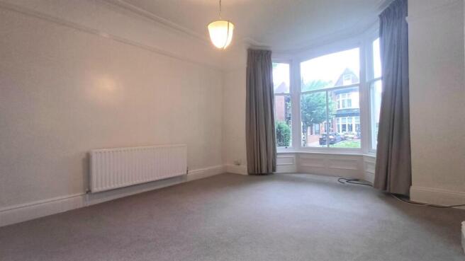 1 bed Apartment to rent Image 6