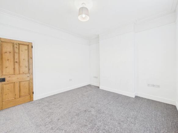 CAM05192G0-PR0223-STILL003