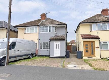 Kingston Avenue, Bedfont