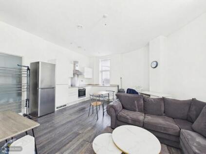 Vicarage Farm Road, Peterborough, PE1
