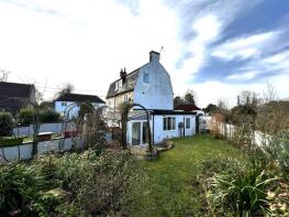 3, Lowden Hill, Chippenham SN15 2BY