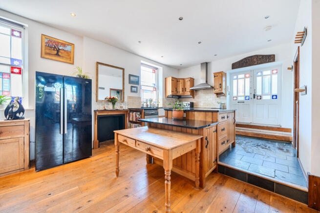 Kitchen / Dining Room